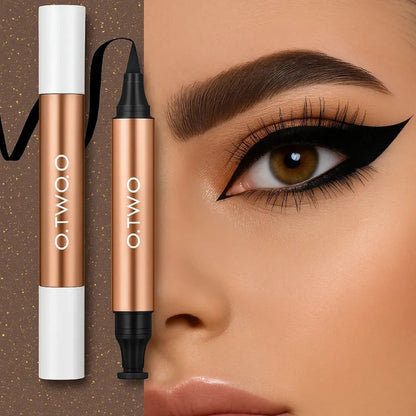 2-in-1 Eyeliner WingStamp
